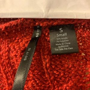 So it is size small oversized sweater